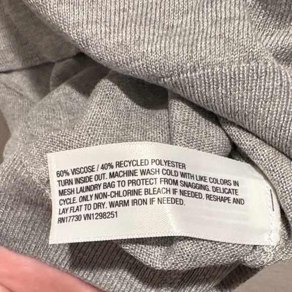 a new day Heather Gray V-Neck Sweater - Picture 5 of 8